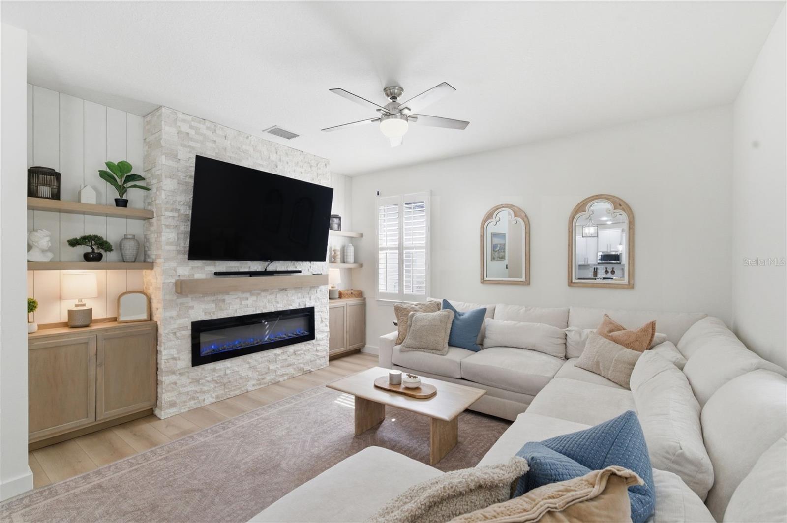 4130 GRANITE GLEN LOOP