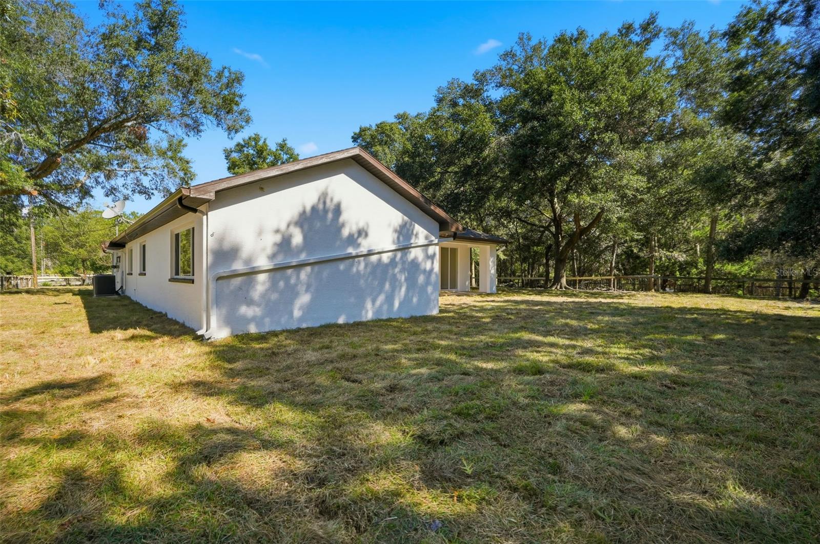 ACREAGE - Residential