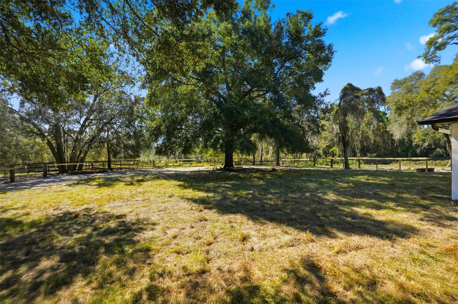 ACREAGE - Residential