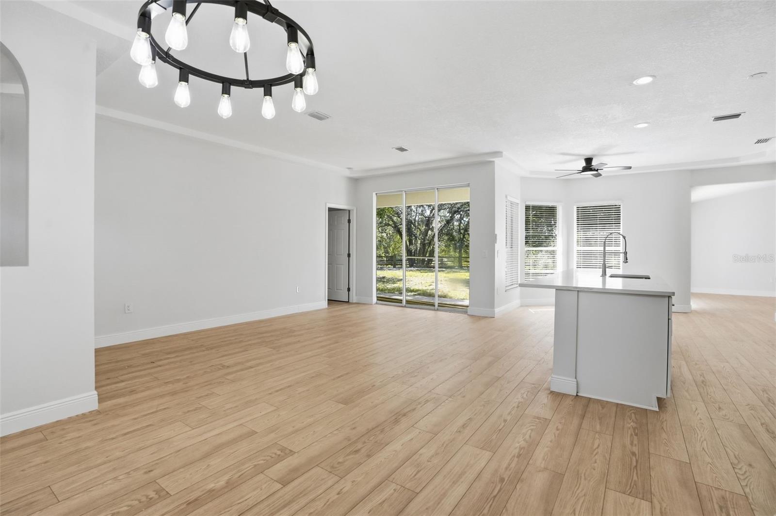 ACREAGE - Residential