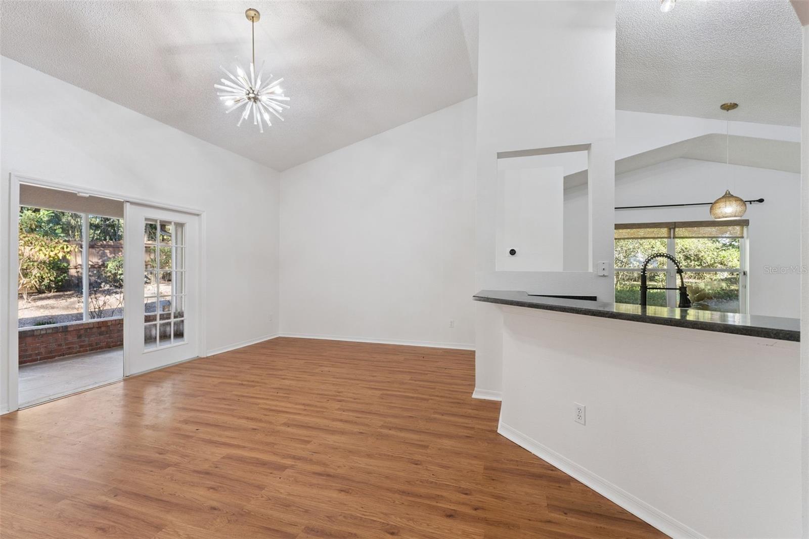 BENT OAKS - Residential