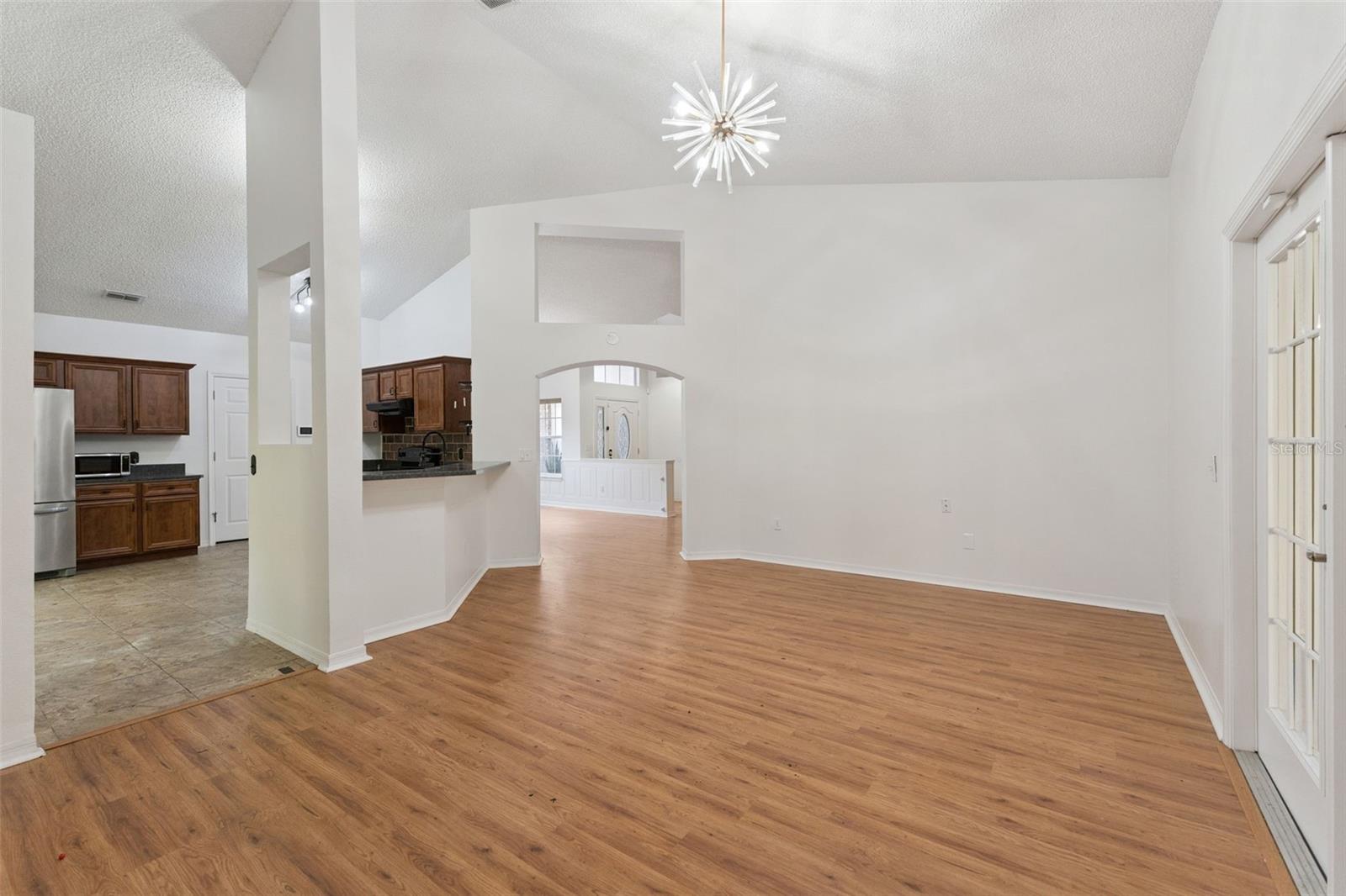 BENT OAKS - Residential