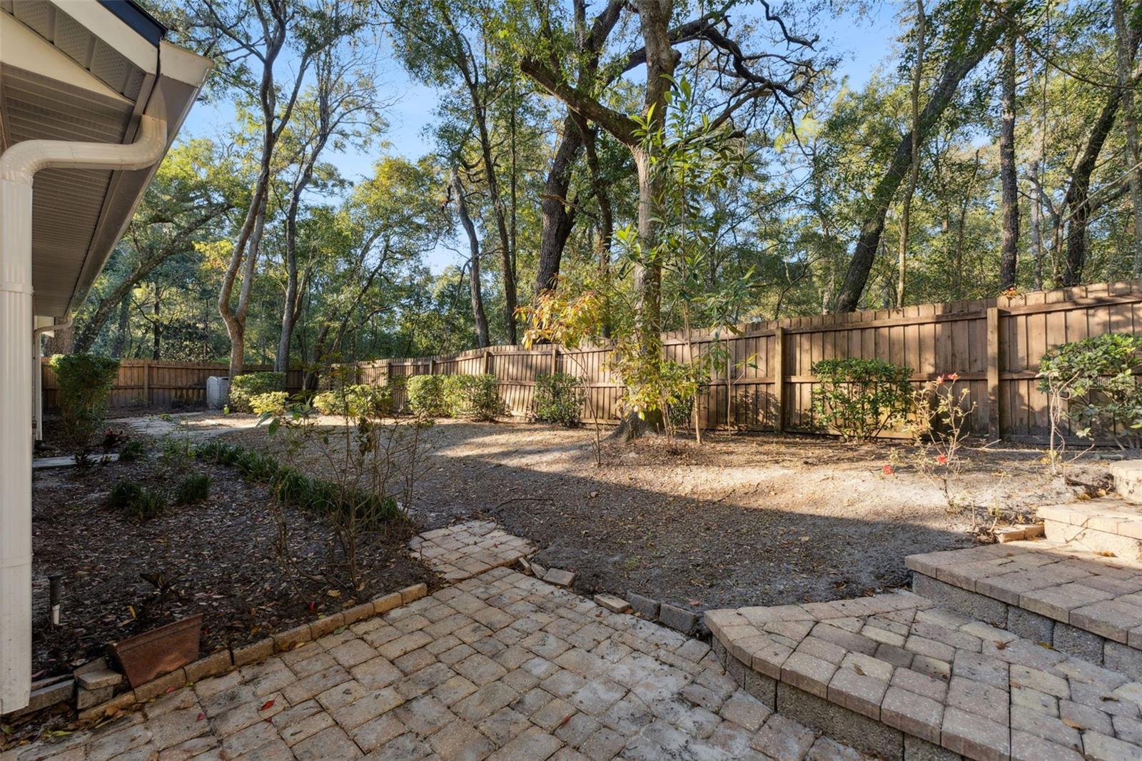 BENT OAKS - Residential