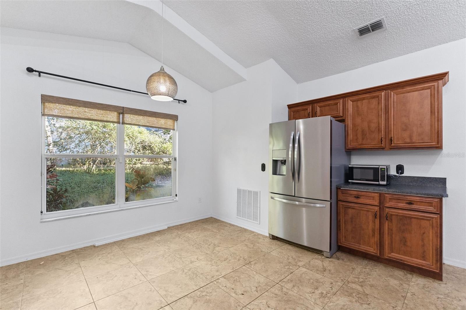 BENT OAKS - Residential