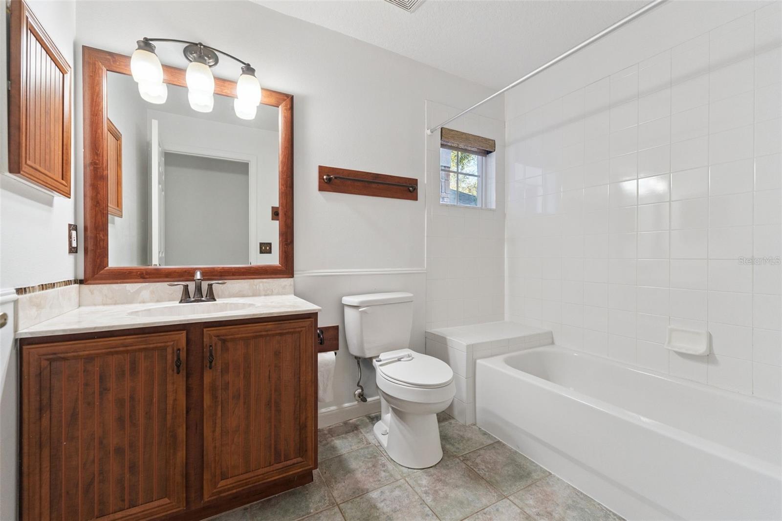 BENT OAKS - Residential