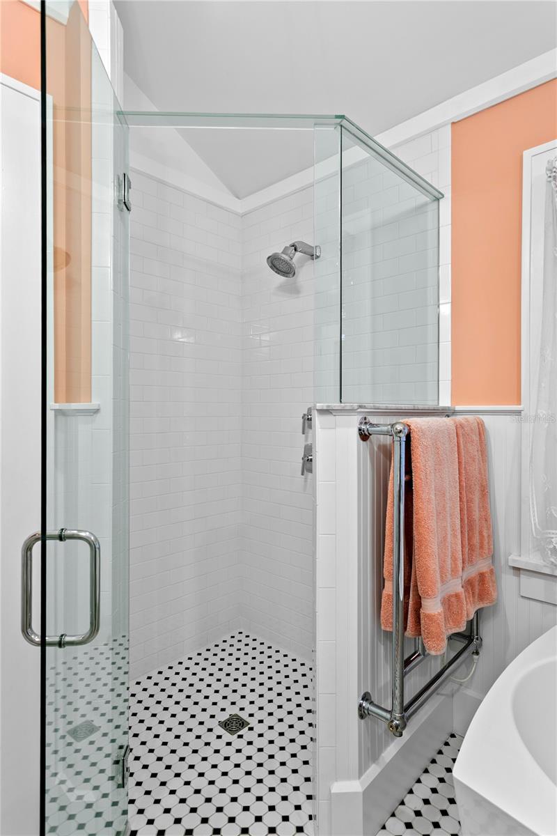 BAY SHORE REV - Residential