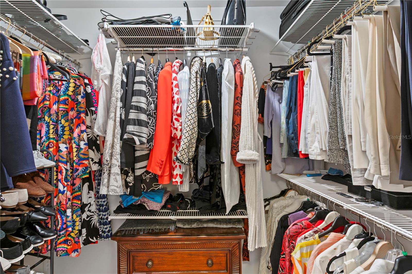 BAY SHORE REV - Residential