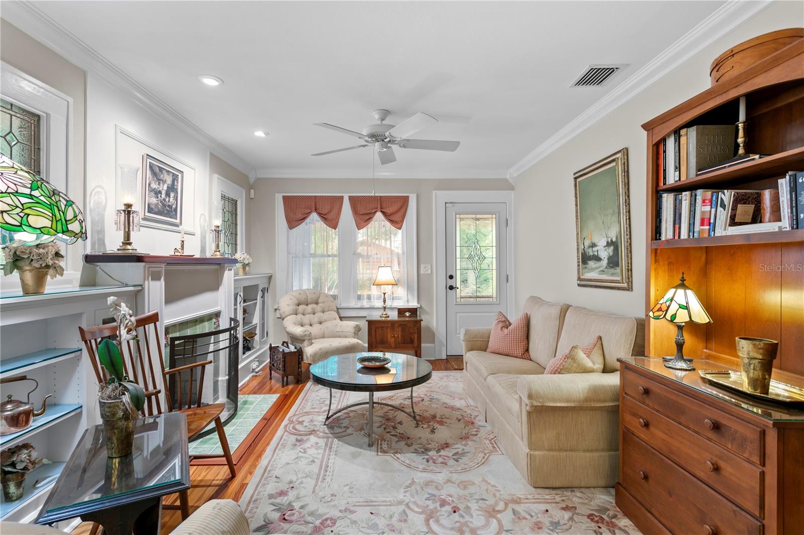 BAY SHORE REV - Residential