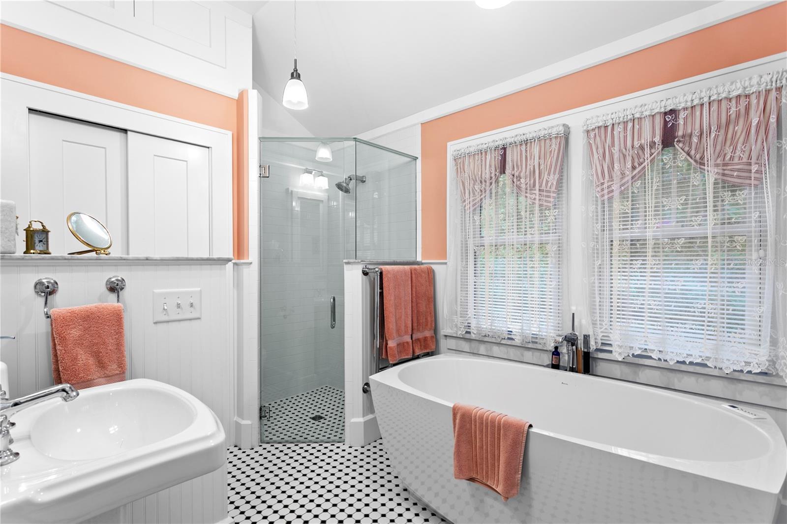 BAY SHORE REV - Residential