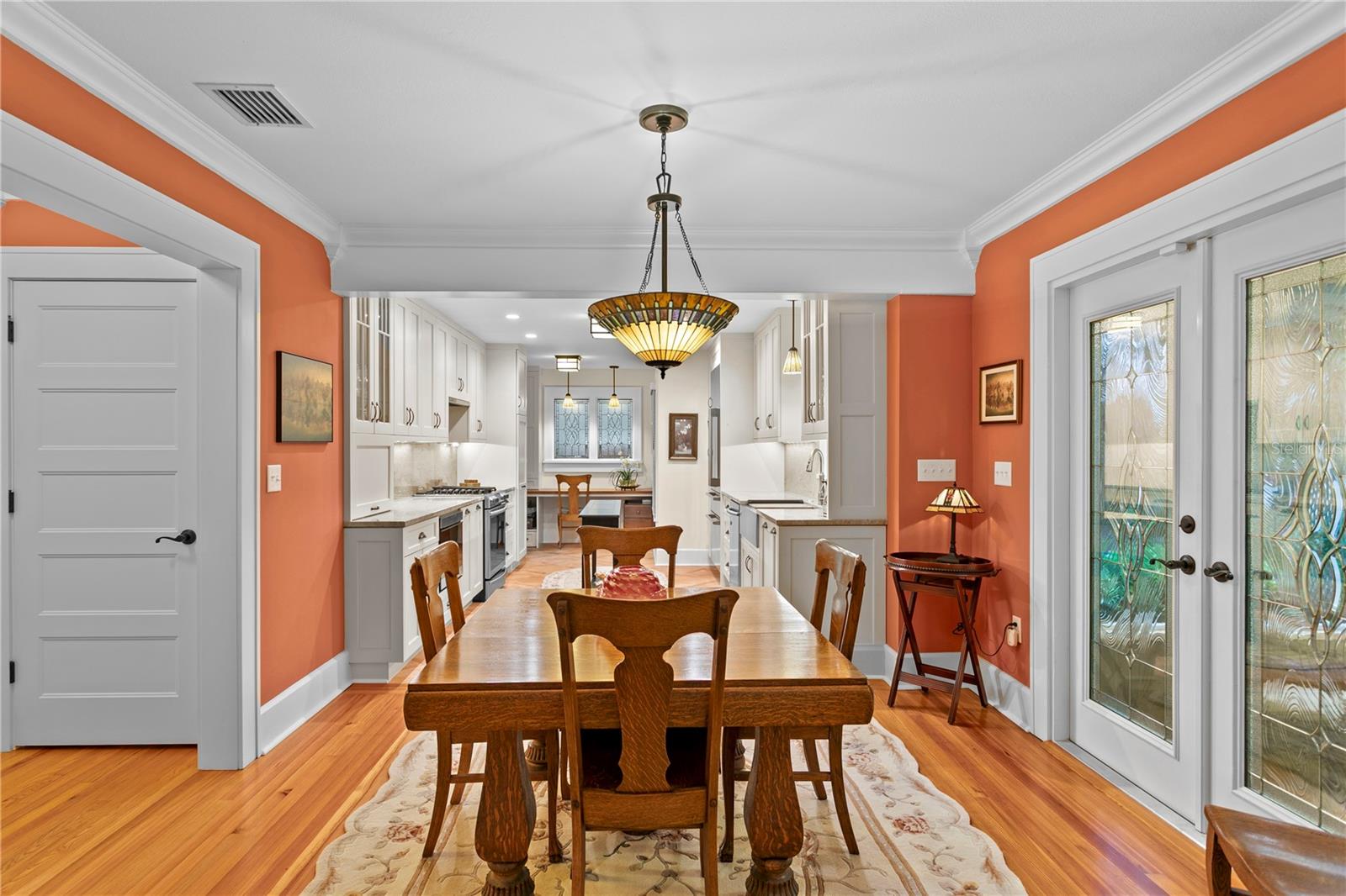 BAY SHORE REV - Residential