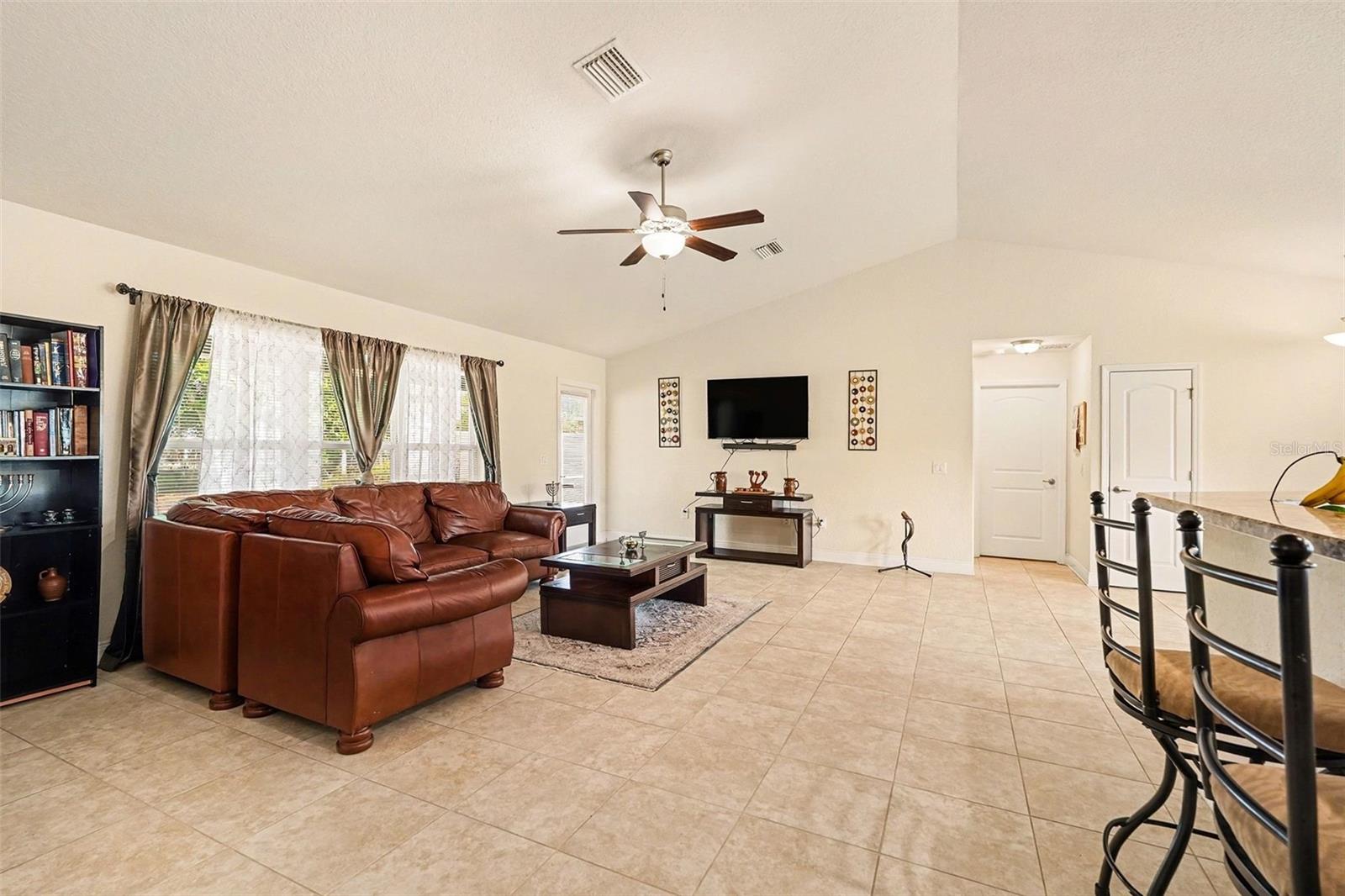 SPRING HILL - Residential