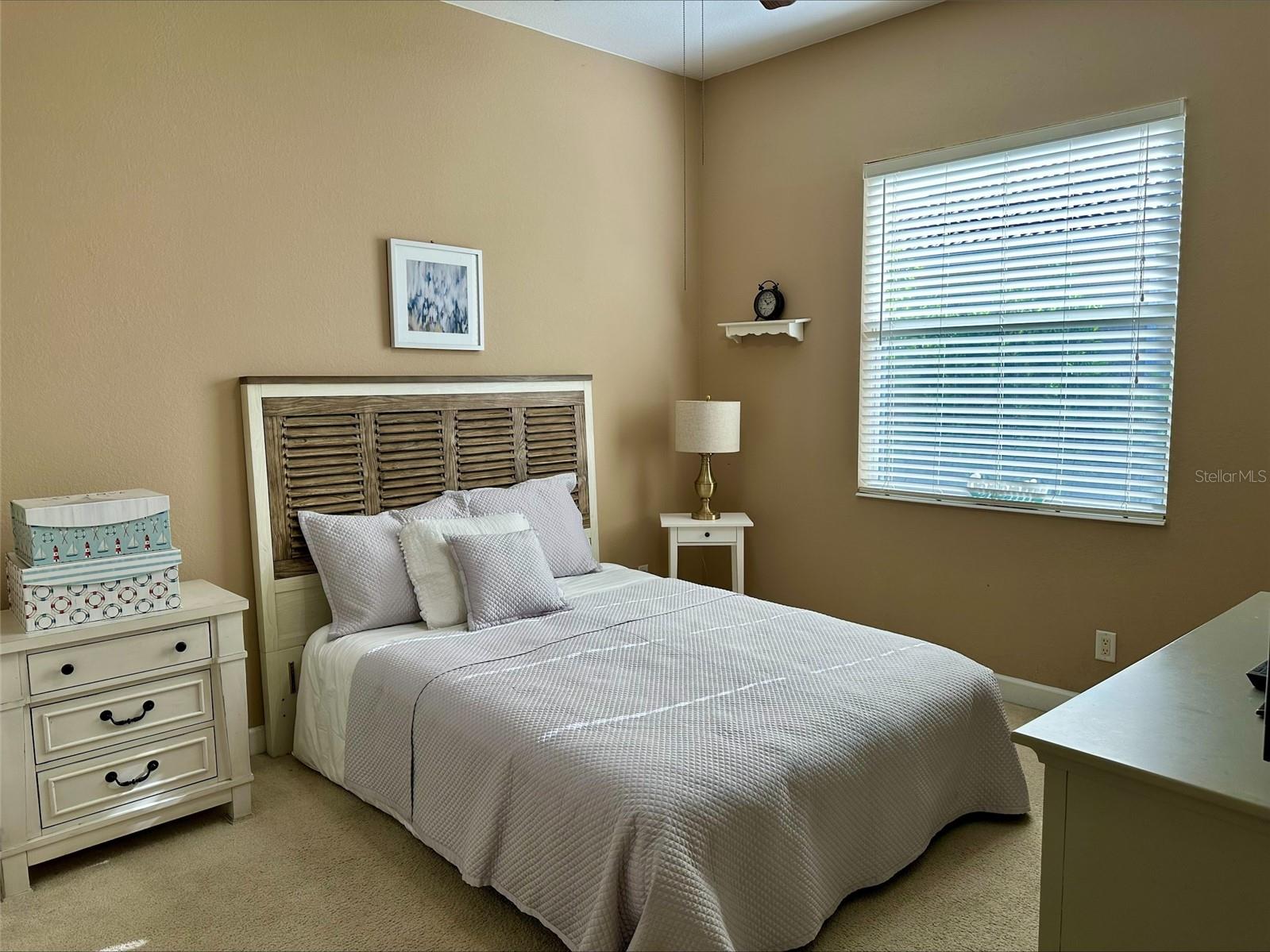 VENETIAN GOLF & RIVER CLUB PH 03I - Residential Lease