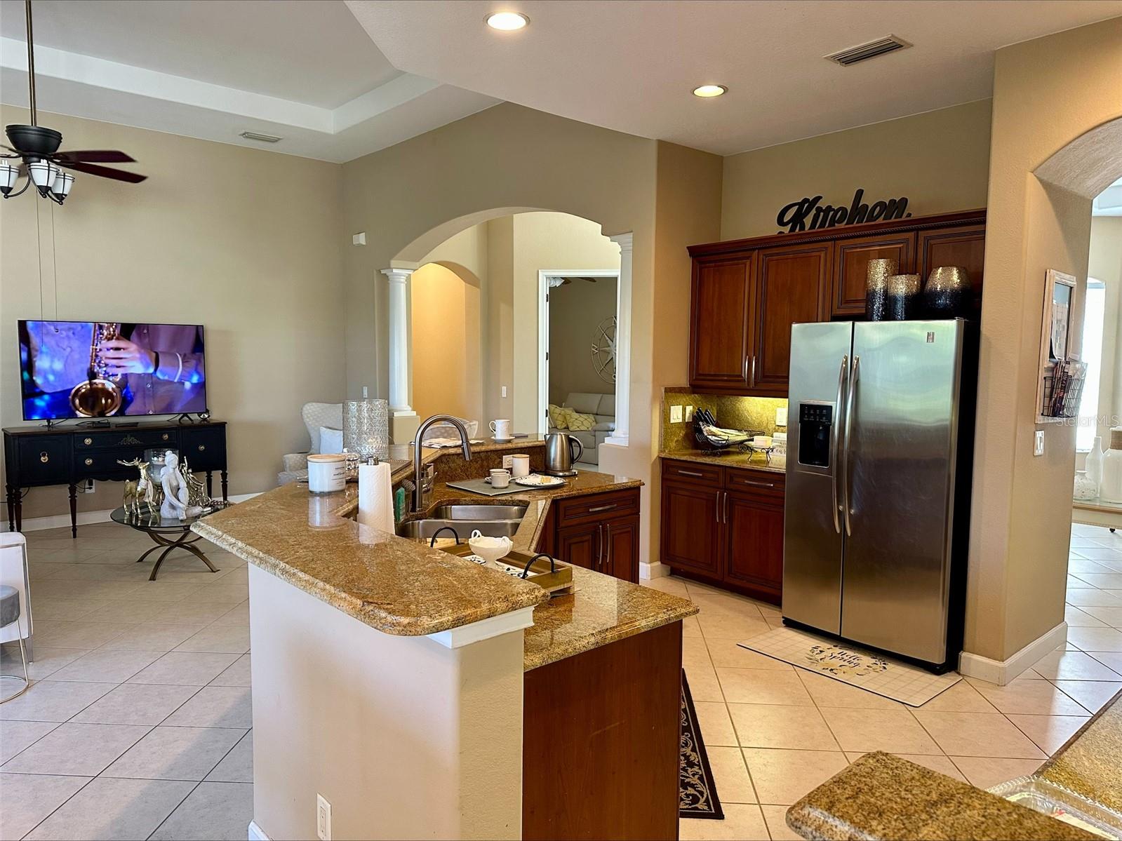 VENETIAN GOLF & RIVER CLUB PH 03I - Residential Lease