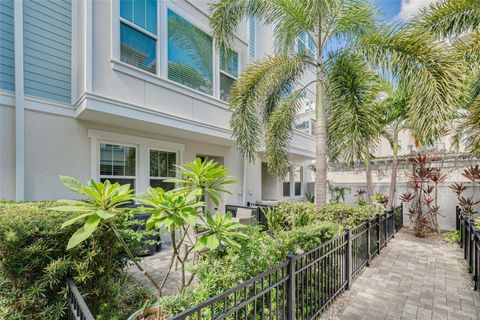 835 BURLINGTON AVENUE N ST PETERSBURG FL 33701