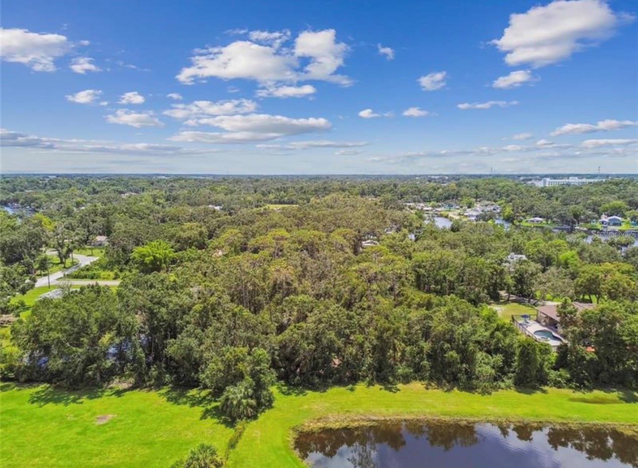 HACKNEYS SUB OF GOVT - Land