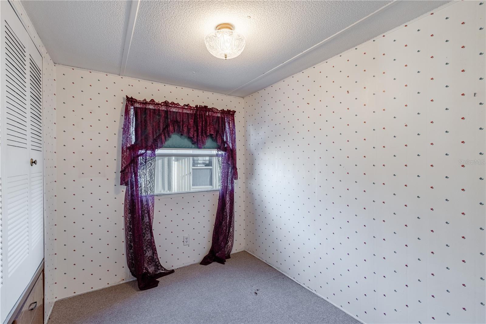 THREE LAKES MHP - Residential