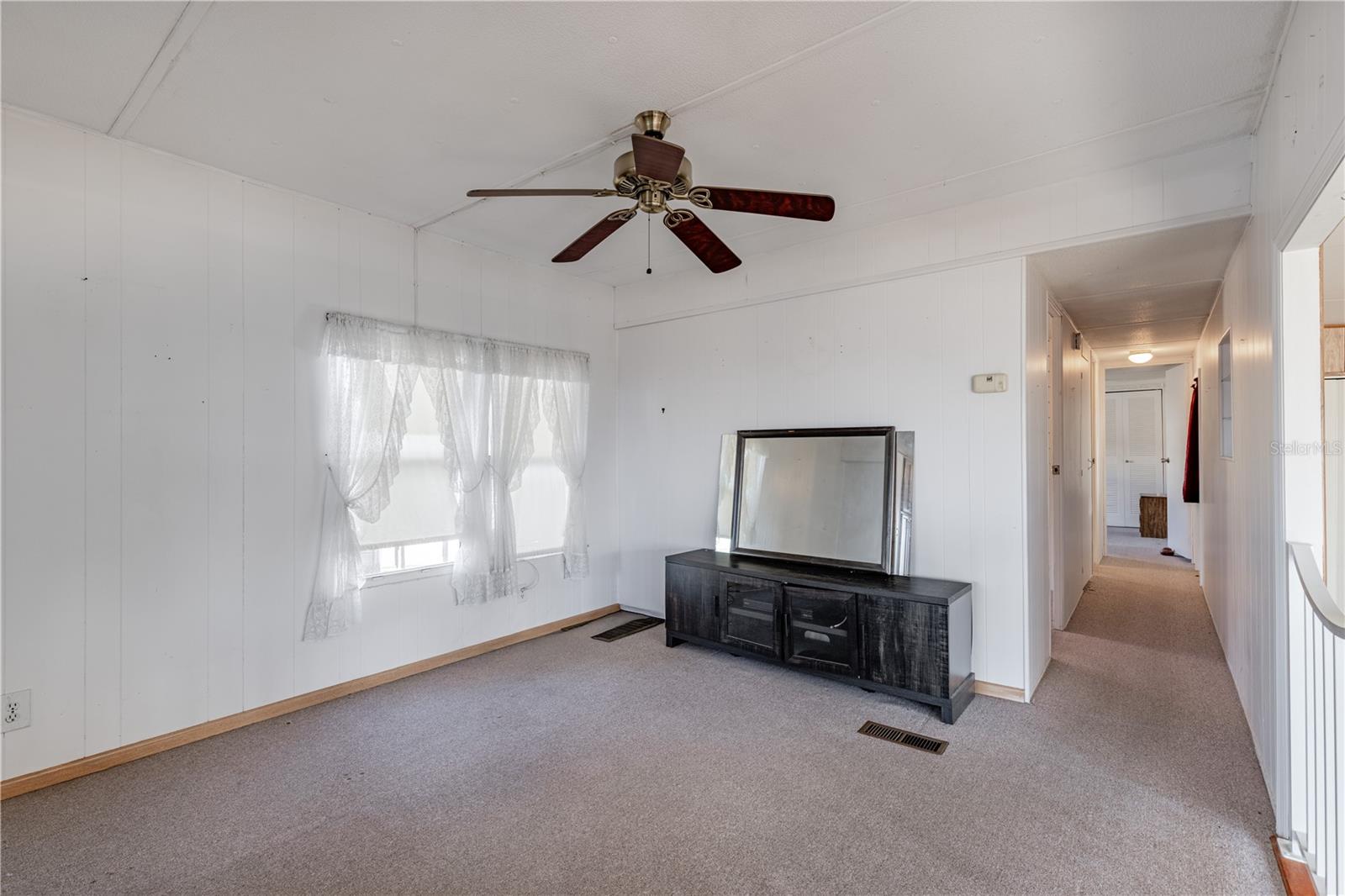 THREE LAKES MHP - Residential