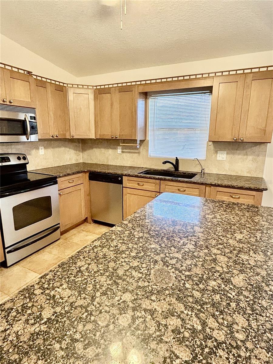 HEATHER RIDGE - Residential