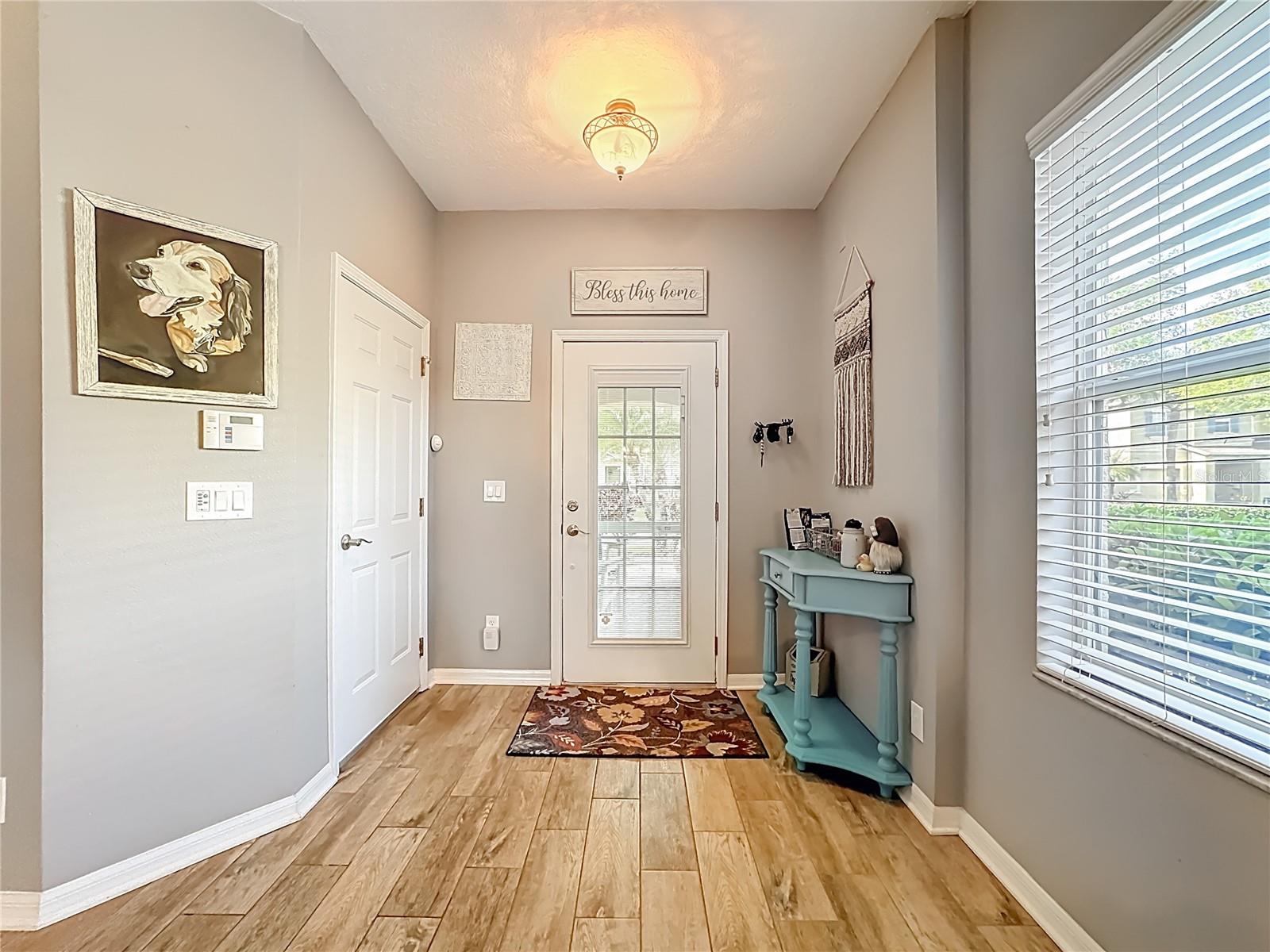 RIVER WALK - Residential