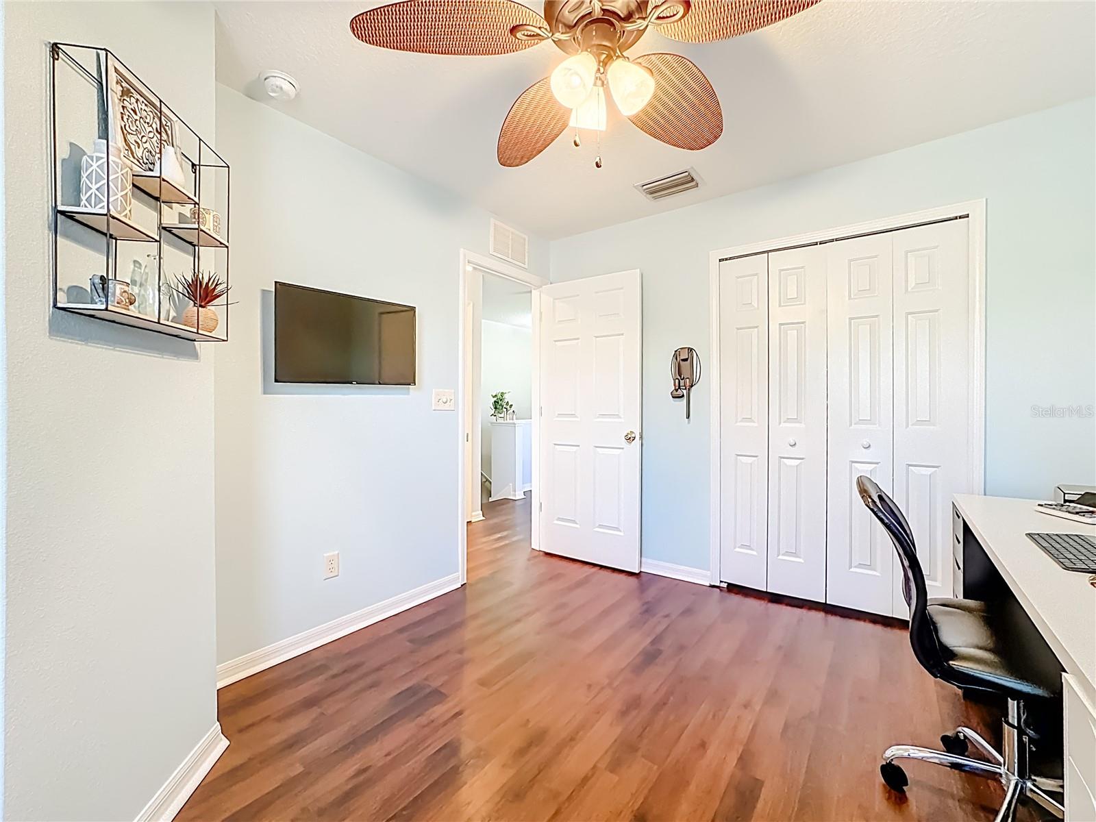 RIVER WALK - Residential