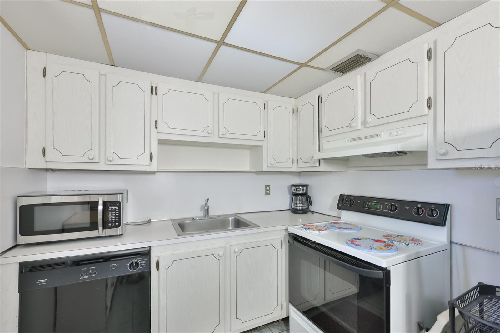 BEDFORD H CONDO - Residential