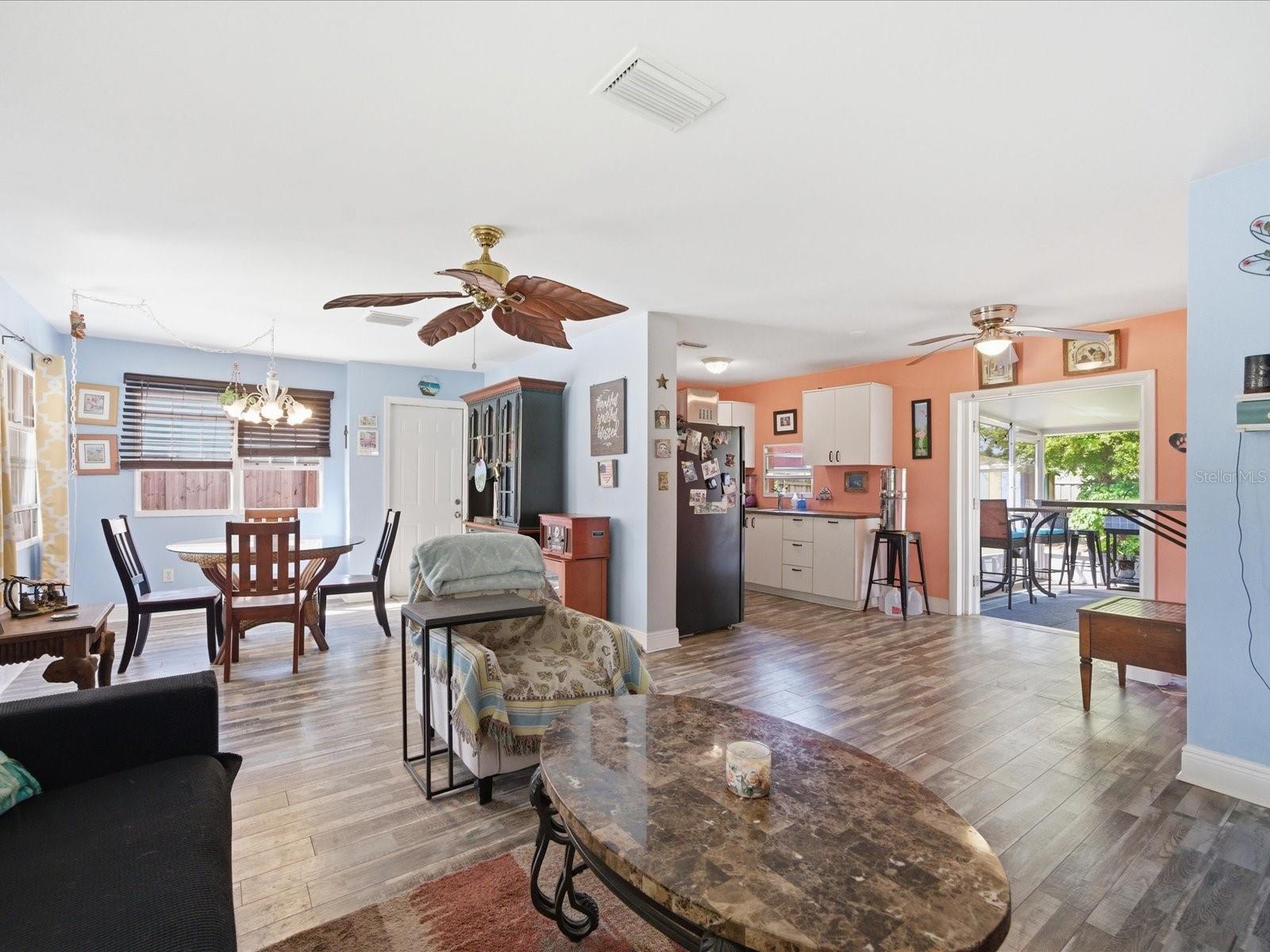 SEMINOLE GARDENS - Residential