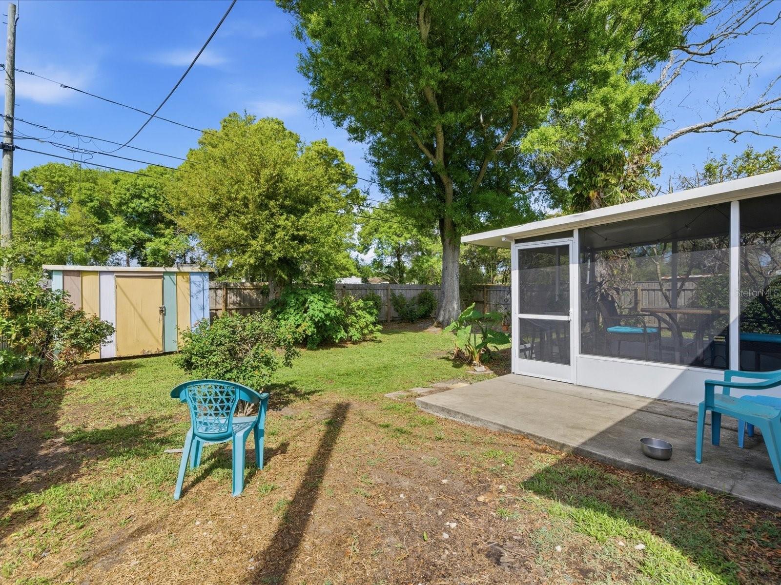 SEMINOLE GARDENS - Residential