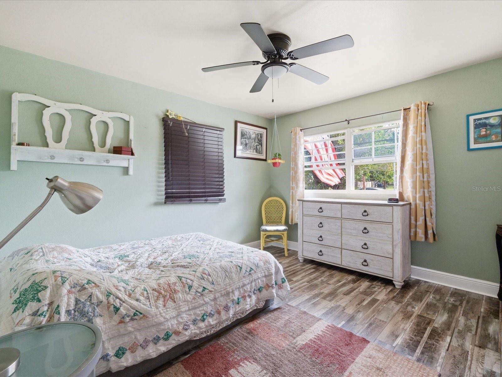 SEMINOLE GARDENS - Residential