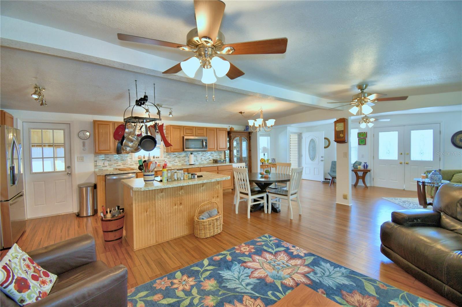 OAKWOOD ESTATES - Residential