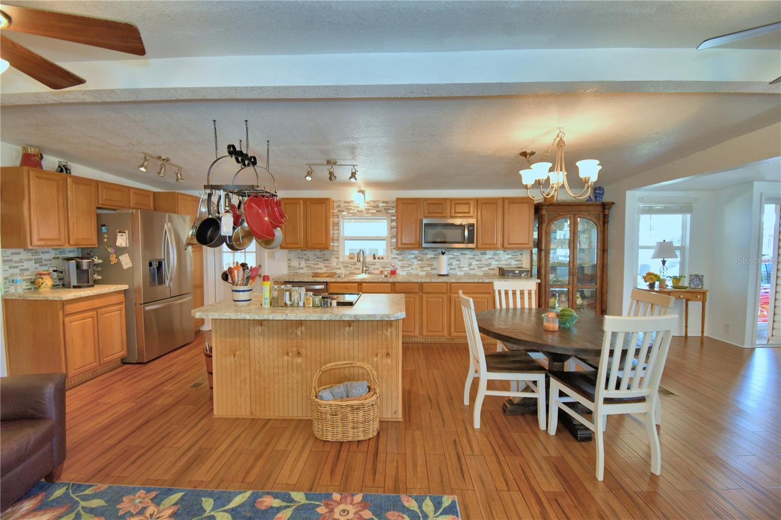 OAKWOOD ESTATES - Residential