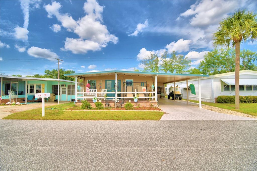 Photo of 4017 Rolling Oaks Drive, Winter Haven, FL 33880 (MLS # P4936985)