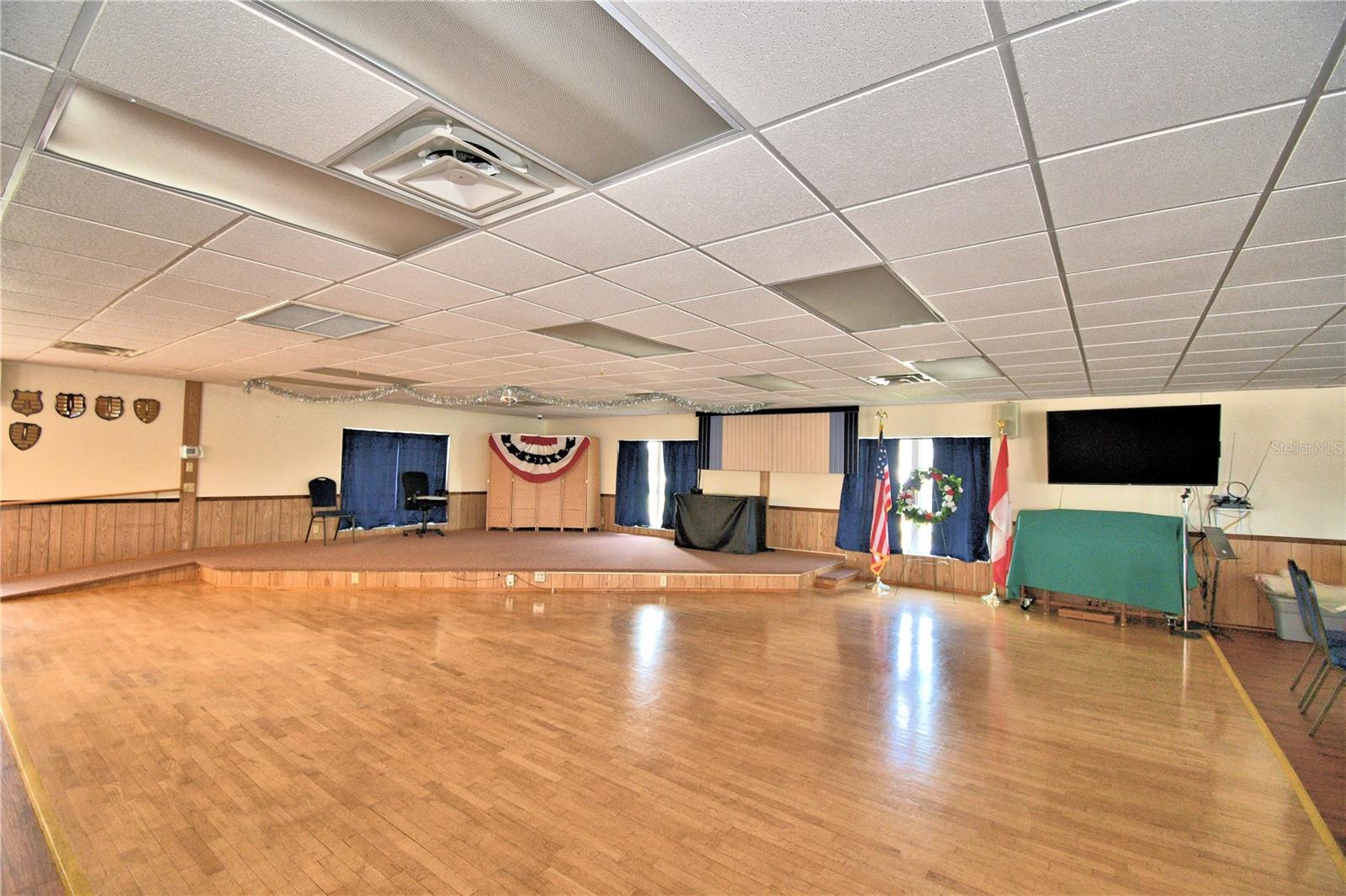 OAKWOOD ESTATES - Residential