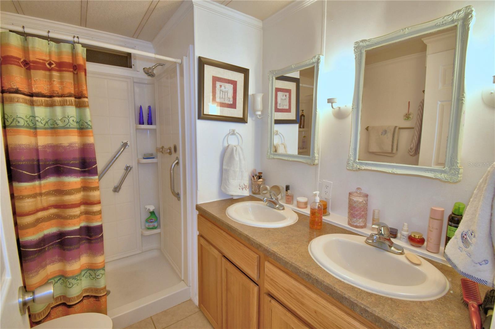 OAKWOOD ESTATES - Residential