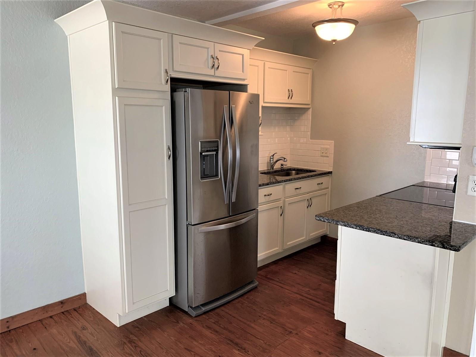 SUNSET BEACH - Residential Lease