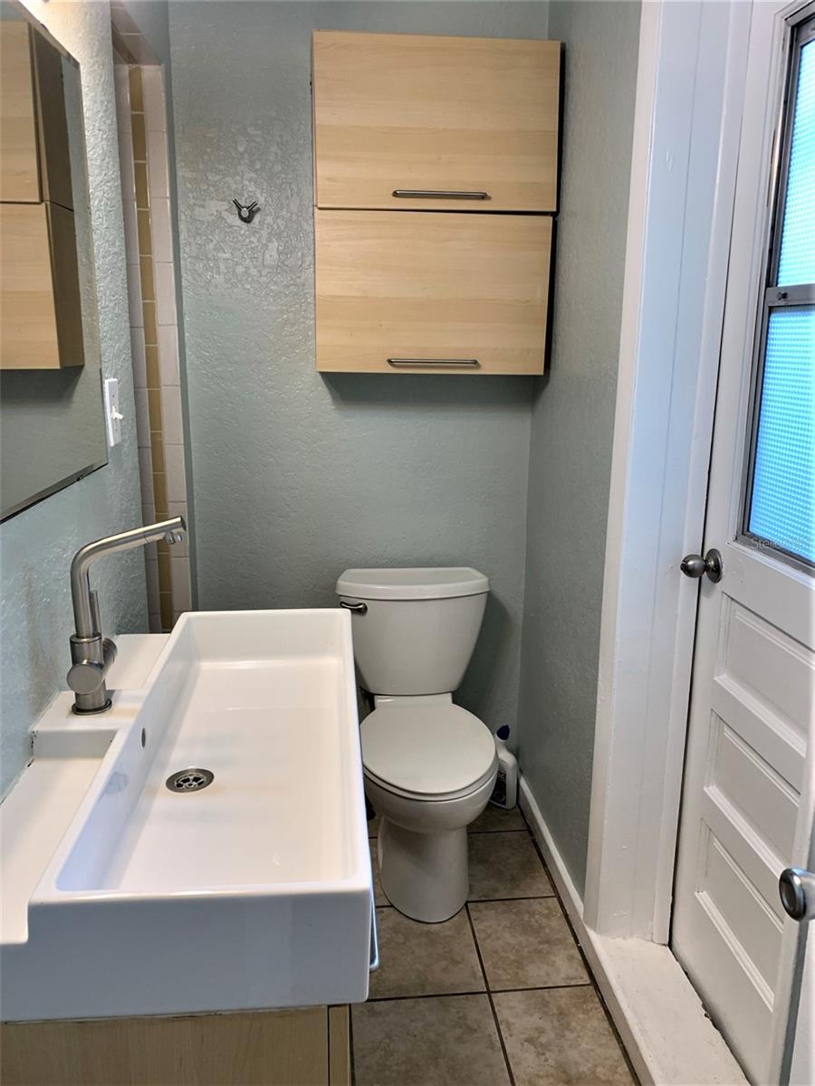 SUNSET BEACH - Residential Lease