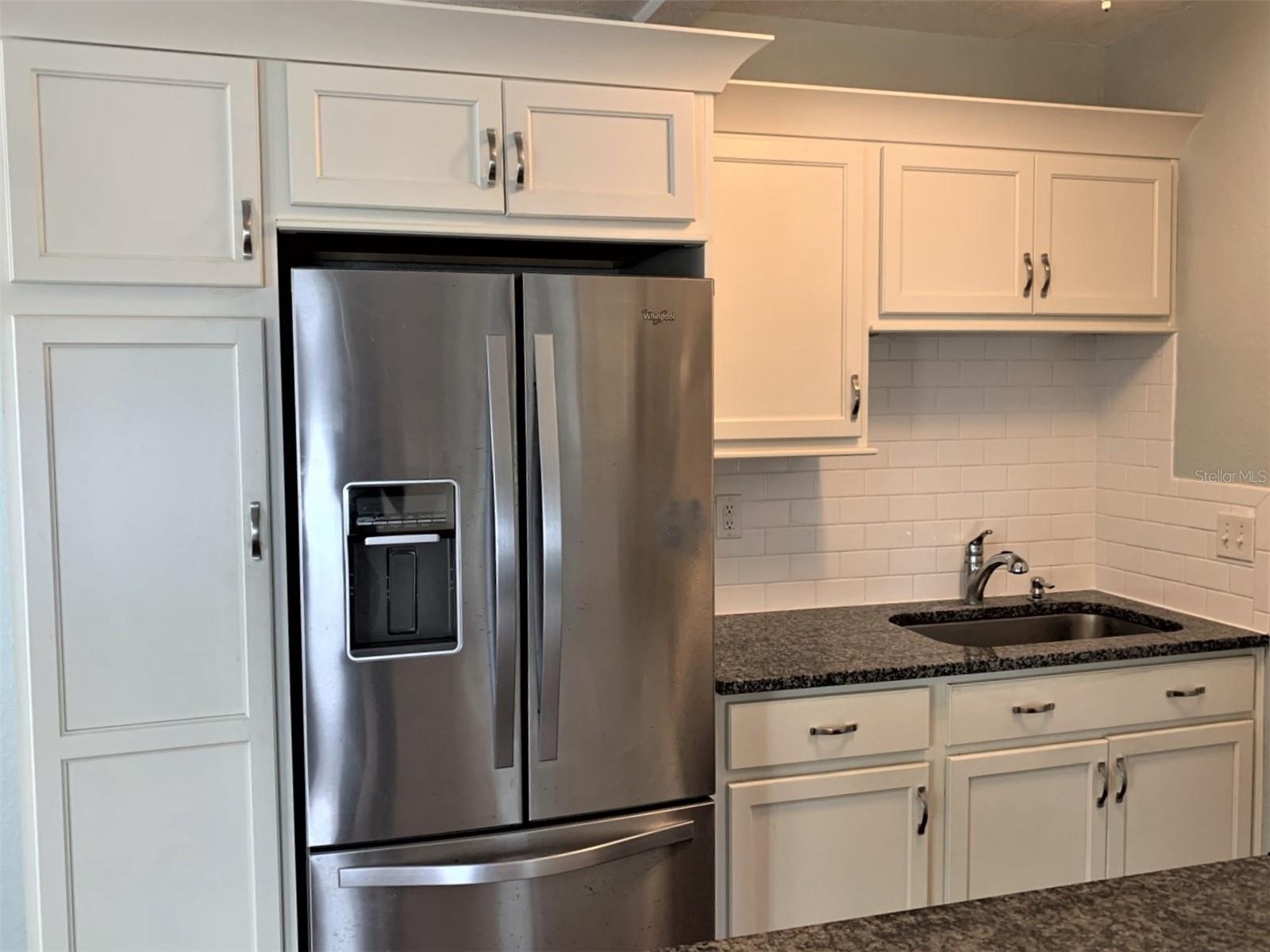 SUNSET BEACH - Residential Lease