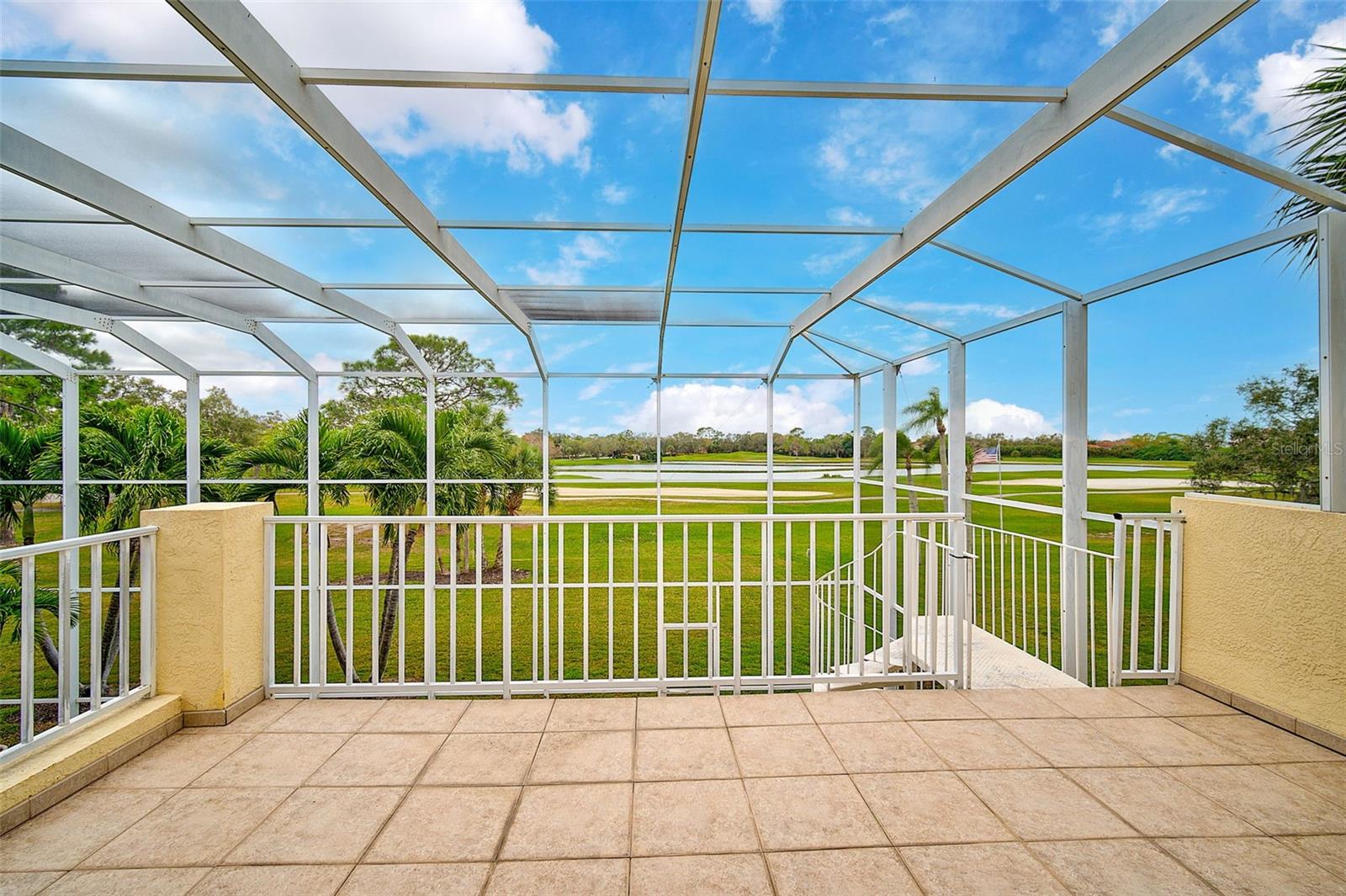 PRESTANCIA - Residential