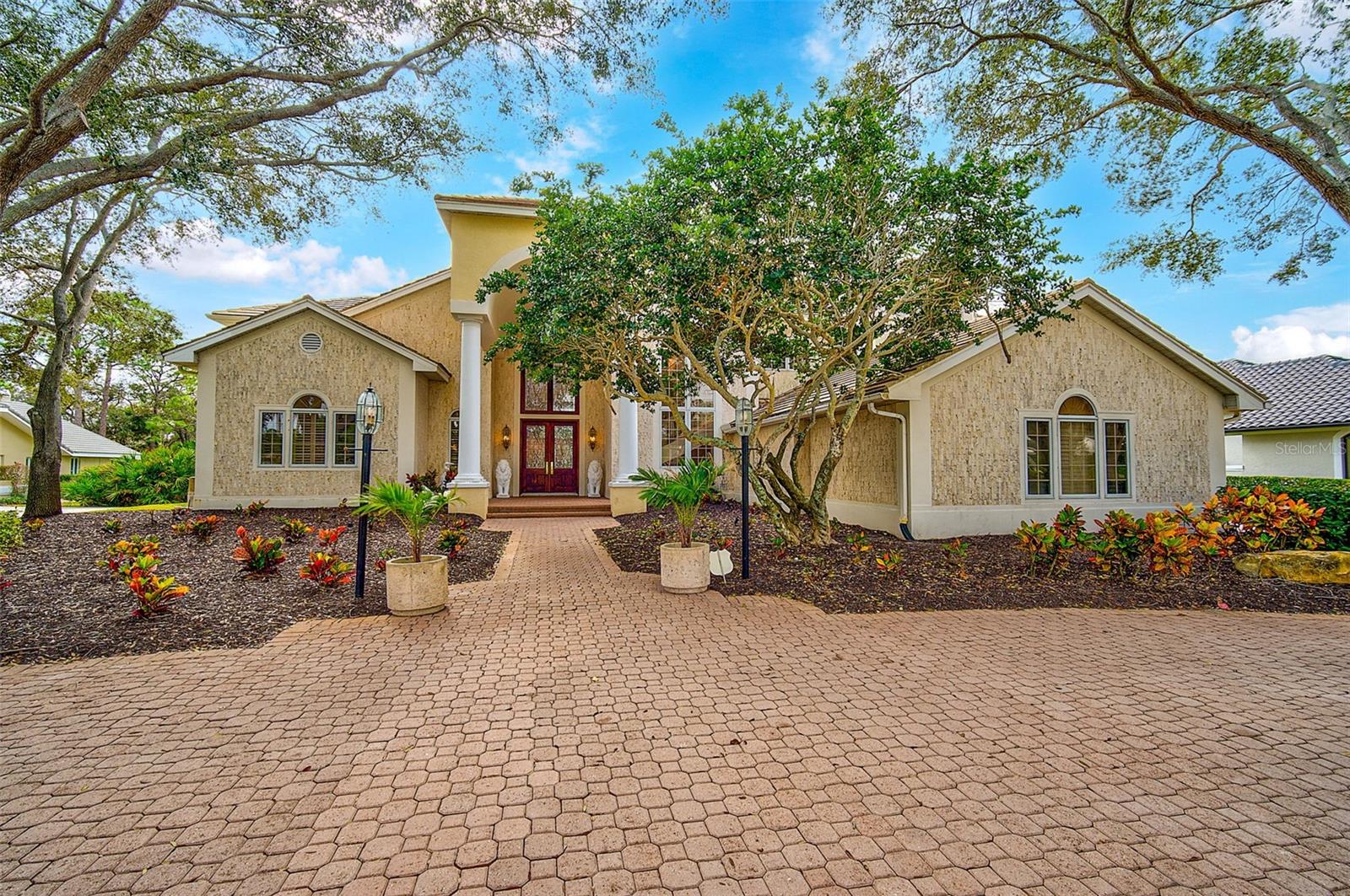 PRESTANCIA - Residential