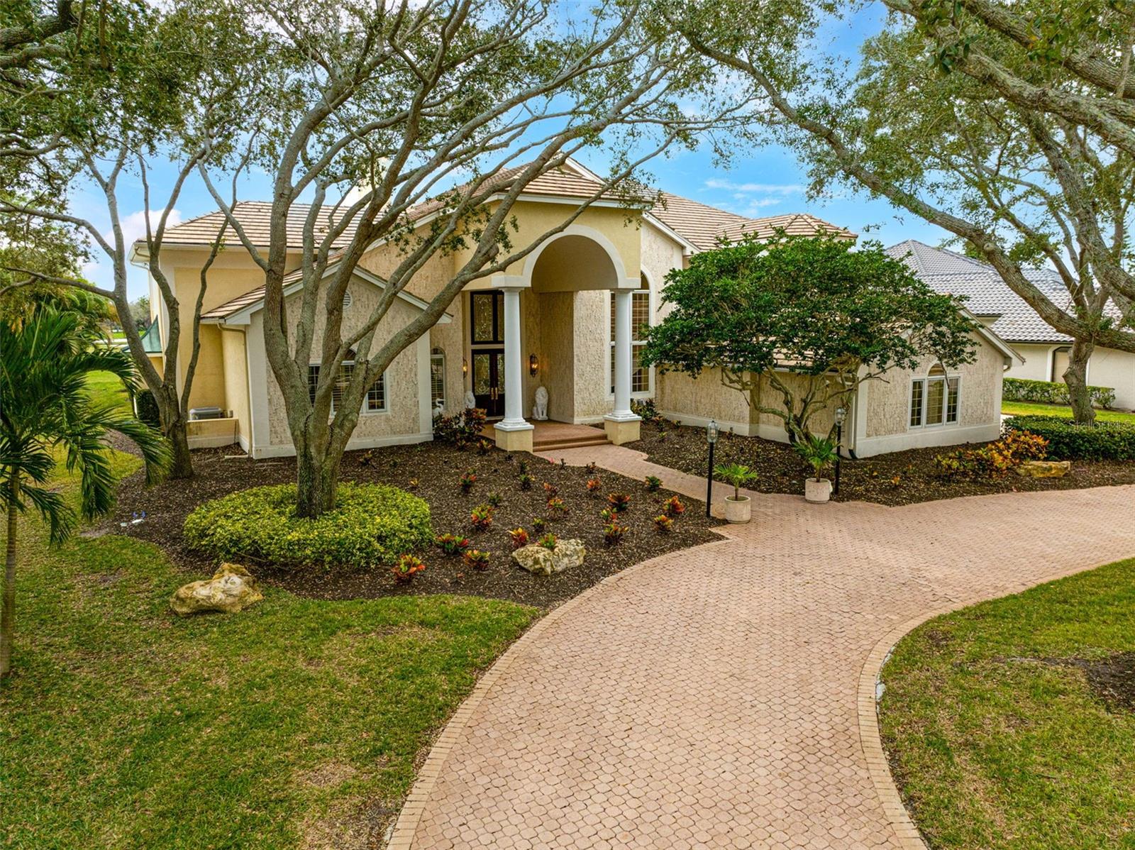 PRESTANCIA - Residential