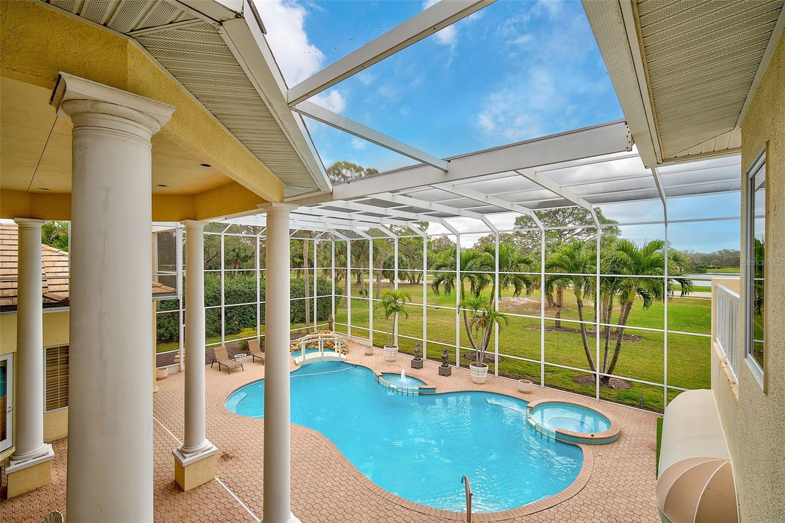 PRESTANCIA - Residential