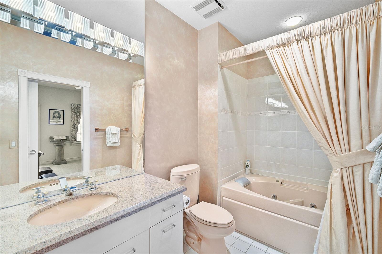 PRESTANCIA - Residential