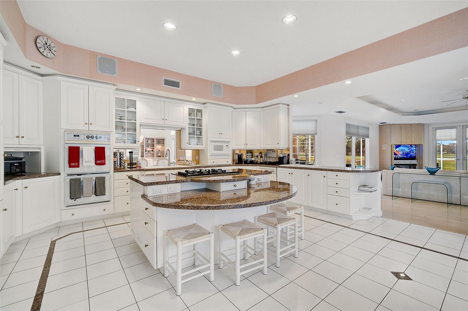 PRESTANCIA - Residential