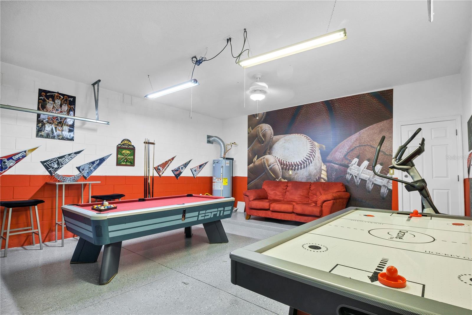 WATERSONG PH 01 - Residential