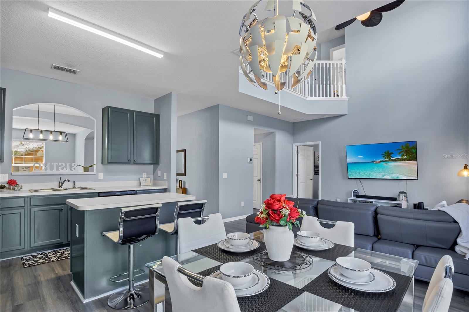 WATERSONG PH 01 - Residential