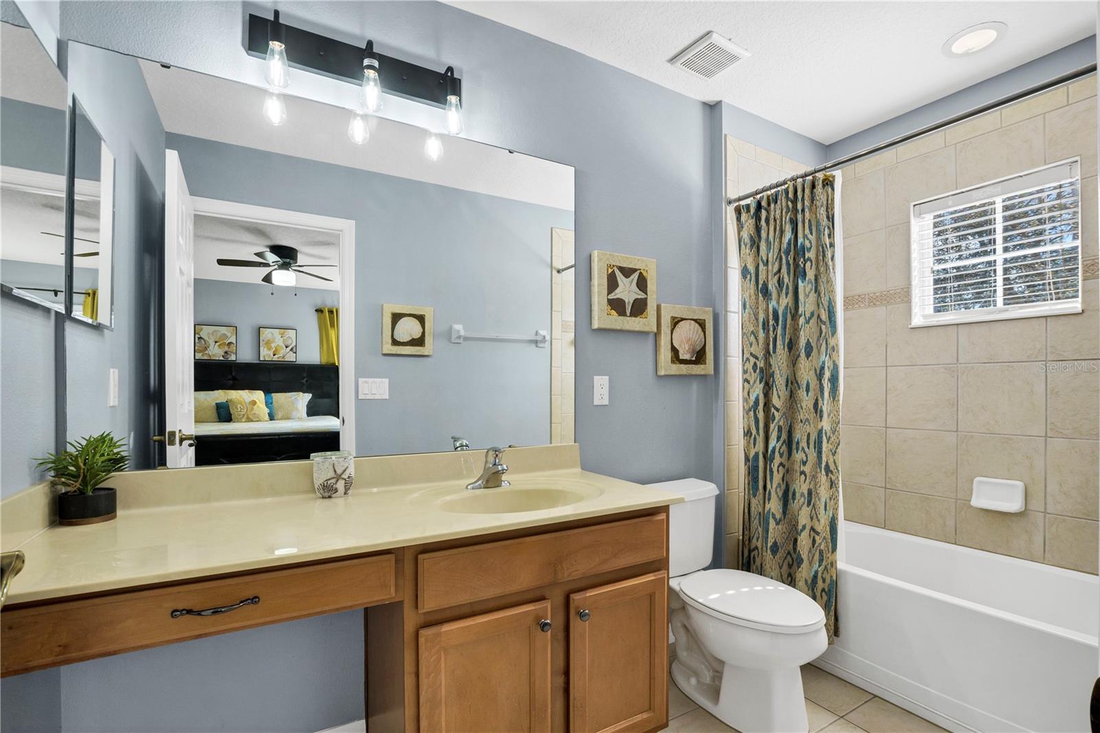 WATERSONG PH 01 - Residential