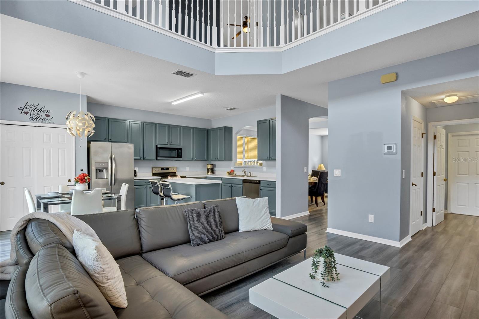 WATERSONG PH 01 - Residential