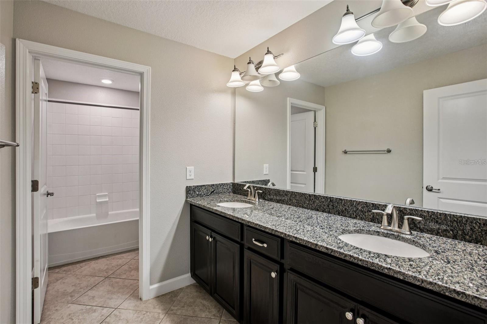 ENCLAVE/TERRA BELLA PH 2,3 - Residential Lease
