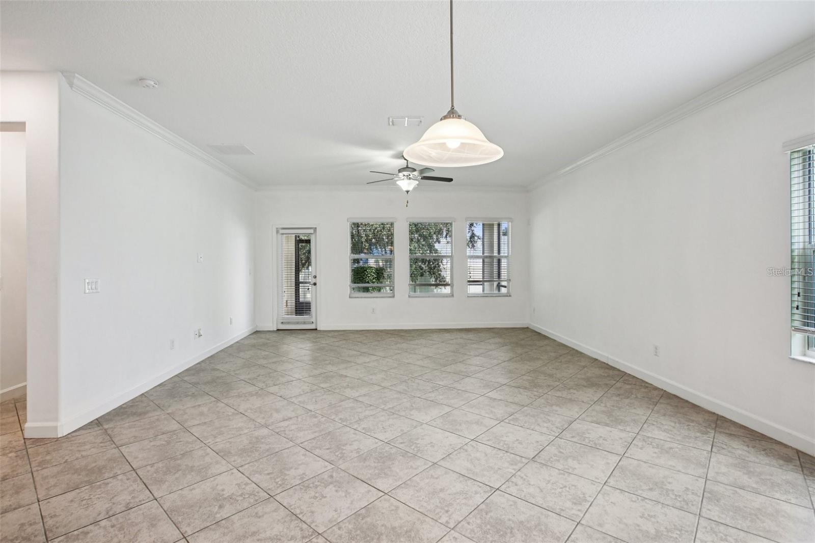 ENCLAVE/TERRA BELLA PH 2,3 - Residential Lease
