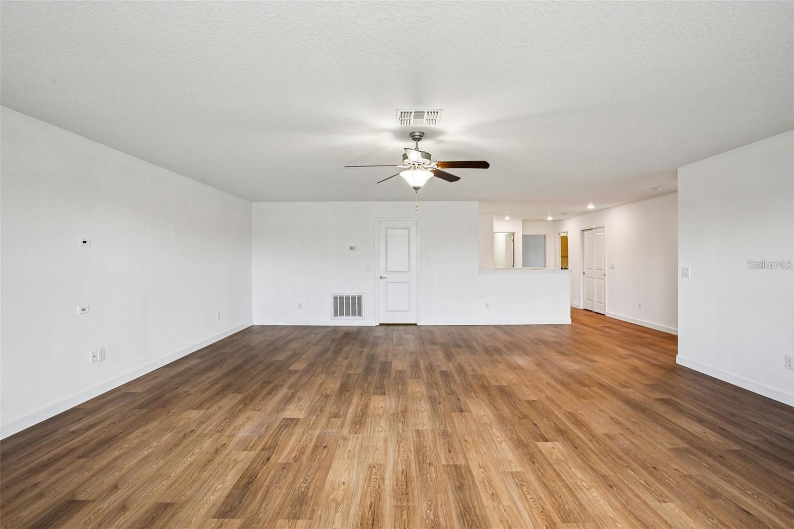 ENCLAVE/TERRA BELLA PH 2,3 - Residential Lease