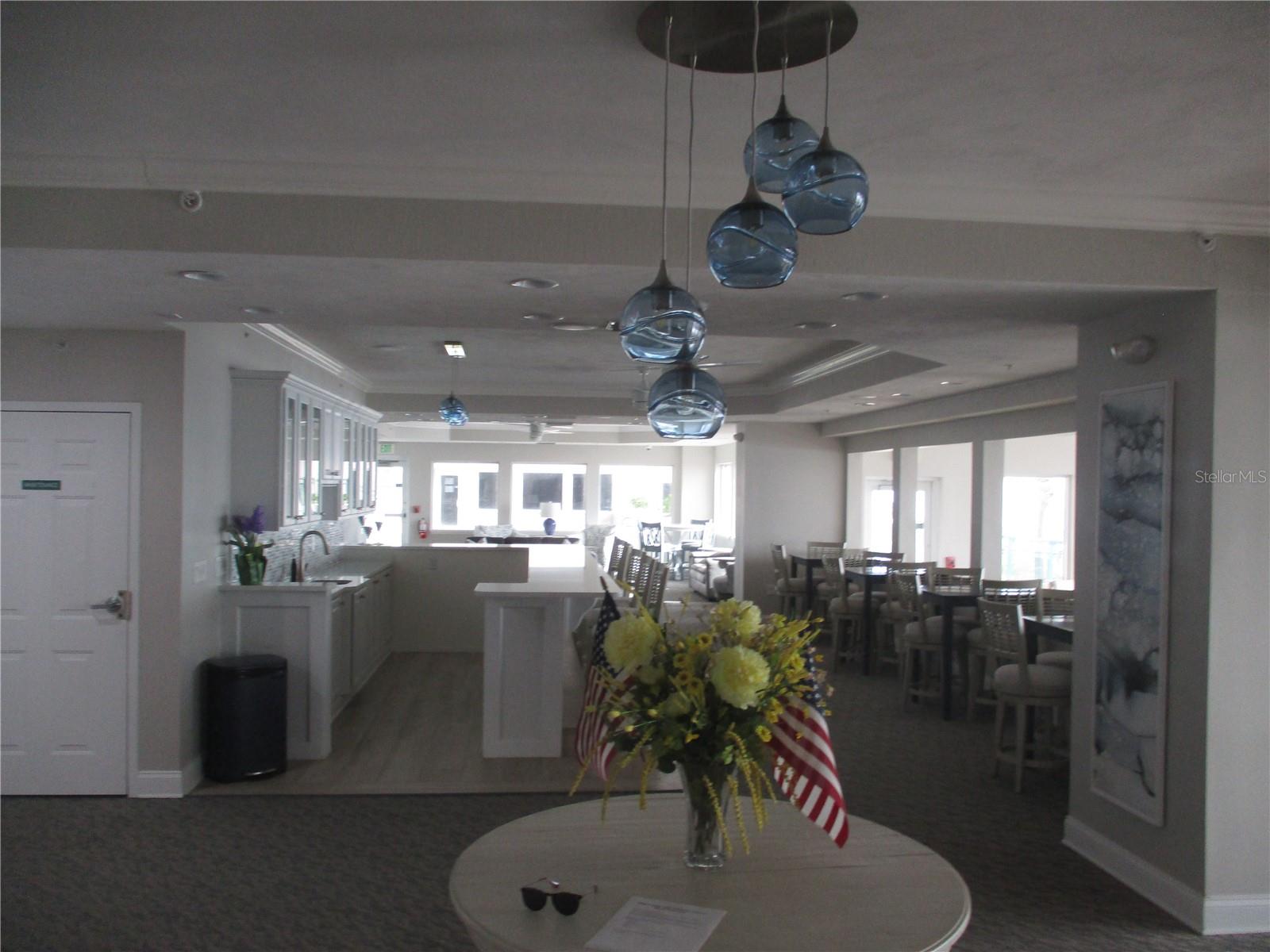 DIMUCCI TWIN TOWERS NORTH & SOUTH - Residential
